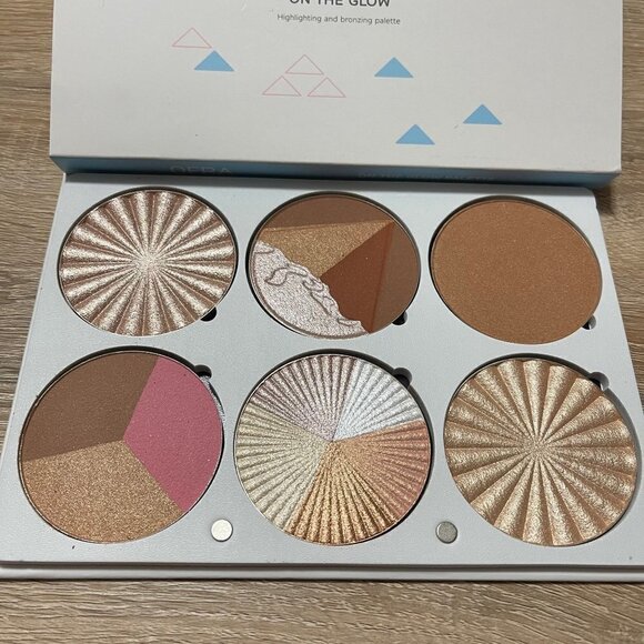 OFRA Cosmetics BNIB 6 Full Size Highlighter Blush Bronzer On The Glow Palette - Picture 2 of 4
